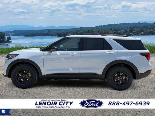 Space White Metallic 2026 Ford Explorer Tremor