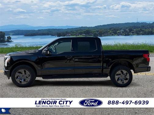 2025 Ford F-150 Lightning LARIAT