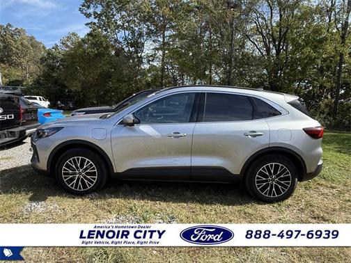 2023 Ford Escape PHEV SE