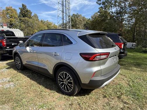 2023 Ford Escape PHEV SE