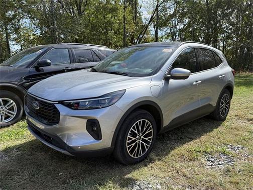 2023 Ford Escape PHEV SE