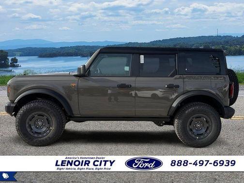 Gray 2025 Ford Bronco Badlands
