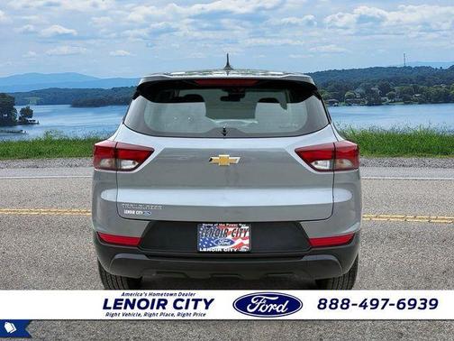 Sterling Gray Metallic 2023 Chevrolet Trailblazer LS