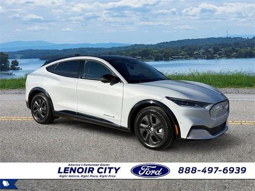 2021 Ford Mustang Mach-E California Route 1