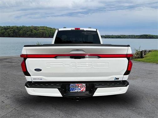 2023 Ford F-150 Lightning Pro