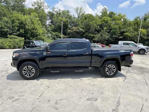 2021 Toyota Tacoma TRD Sport