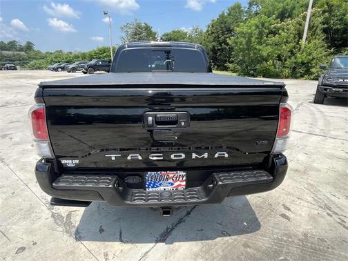 2021 Toyota Tacoma TRD Sport