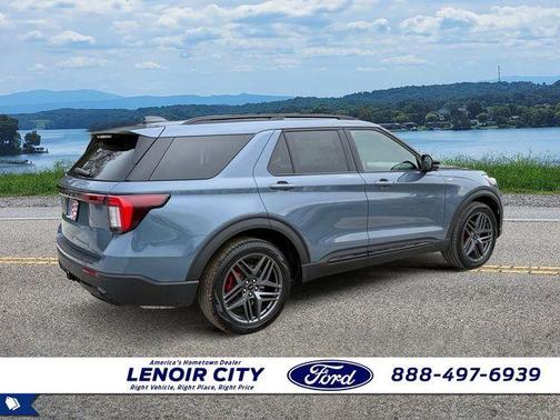 Vapor Blue Metallic 2026 Ford Explorer ST-Line