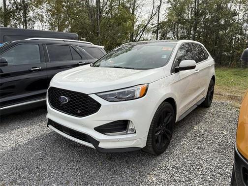 2022 Ford Edge ST