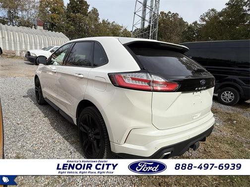 2022 Ford Edge ST