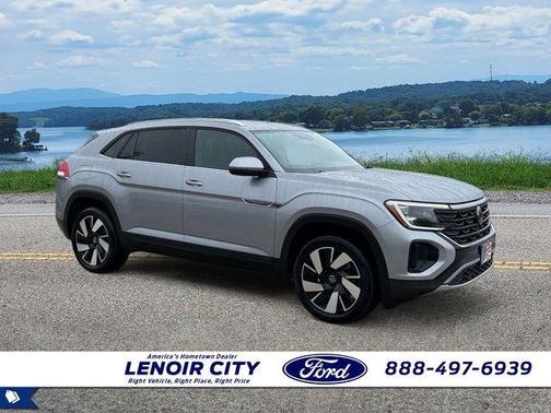 Silver Bird Metallic 2024 Volkswagen Atlas Cross Sport 2.0T SE w/Technology