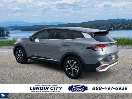 Everlasting Silver 2025 Kia Sportage EX