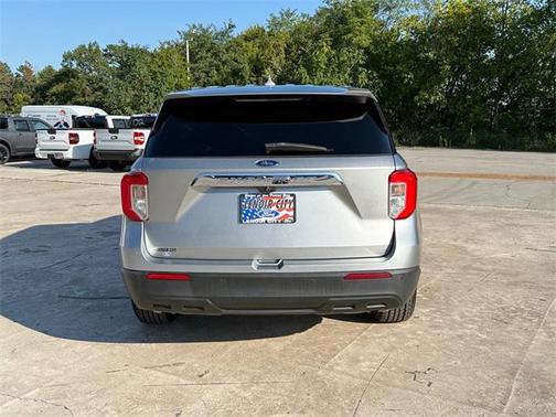2020 Ford Explorer Base