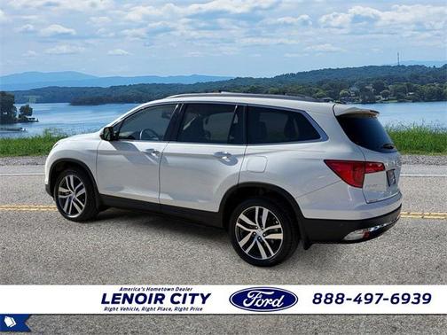 2018 Honda Pilot Touring