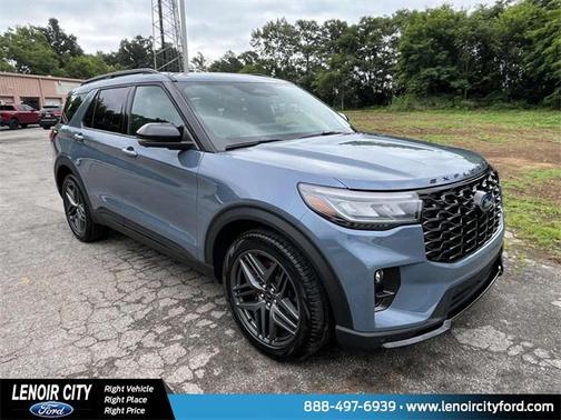 2025 Ford Explorer ST