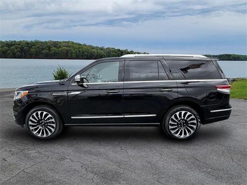 2024 Lincoln Navigator Black Label