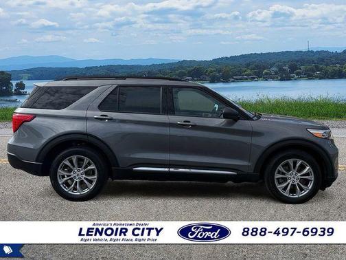 Gray Metallic 2023 Ford Explorer XLT