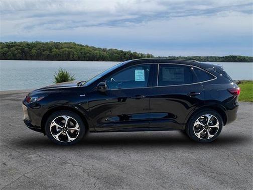 2025 Ford Escape ST-Line Elite