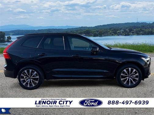 2025 Volvo XC60 B5 Core