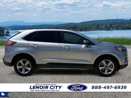 Iconic Silver Metallic 2024 Ford Edge SEL