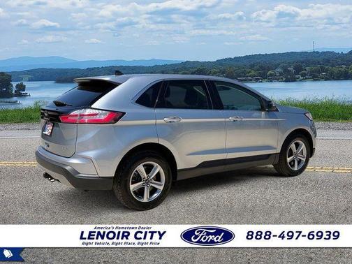Iconic Silver Metallic 2024 Ford Edge SEL