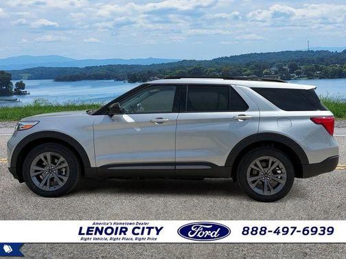 Iconic Silver Metallic 2023 Ford Explorer XLT