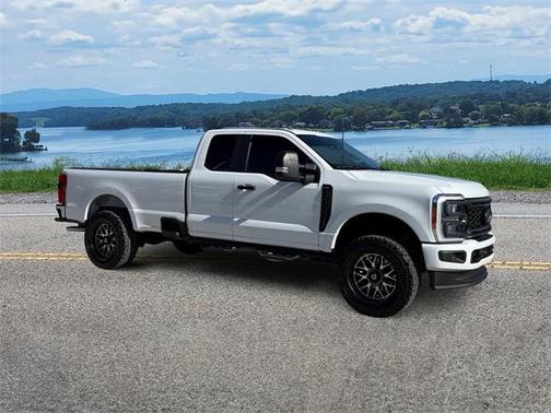 2023 Ford F-350 XL