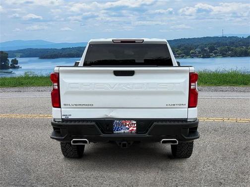 2020 Chevrolet Silverado 1500 Custom Trail Boss