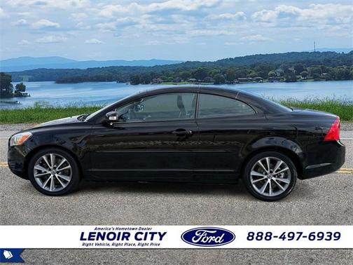 2011 Volvo C70 T5