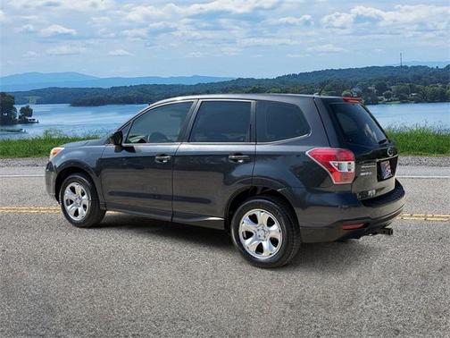 2015 Subaru Forester 2.5i