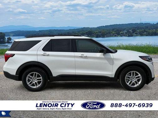 Star White 2026 Ford Explorer Active