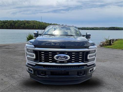 2025 Ford F-350 Platinum