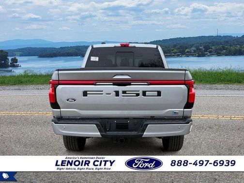 2025 Ford F-150 Lightning LARIAT