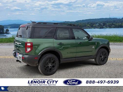 Eruption Green Metallic 2025 Ford Bronco Sport Outer Banks