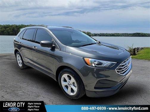 2020 Ford Edge SE