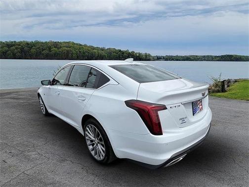 2022 Cadillac CT5 Premium Luxury RWD