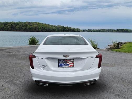 2022 Cadillac CT5 Premium Luxury RWD