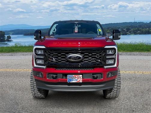 2026 Ford F-250 Lariat