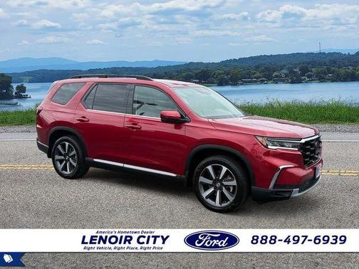 Radiant Red Metallic II 2025 Honda Pilot Touring