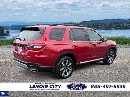Radiant Red Metallic II 2025 Honda Pilot Touring