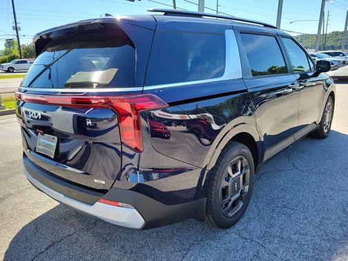 2025 Kia Carnival Hybrid EX