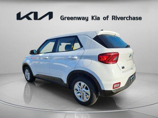 2021 Hyundai VENUE SE