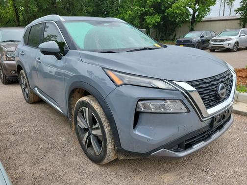 Boulder Gray Pearl 2023 Nissan Rogue SL