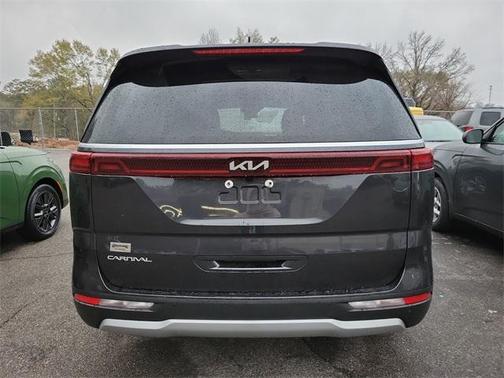 2024 Kia Carnival LX