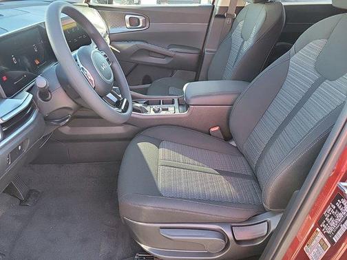 2025 Kia Sorento LX