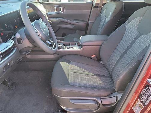 2025 Kia Sorento LX