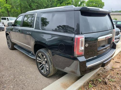 Onyx Black 2020 GMC Yukon XL Denali