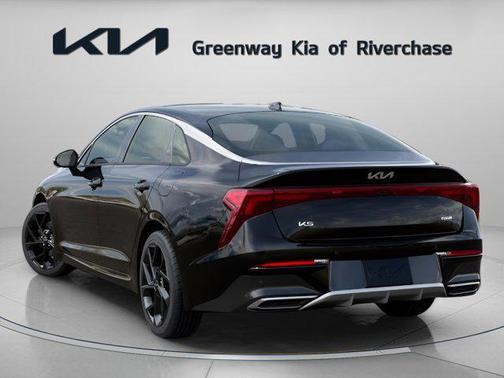 Aurora Black Pearl 2026 Kia K5 GT-Line