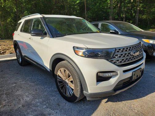 Star White Metallic Tri-Coat 2022 Ford Explorer Limited