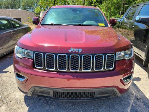Velvet Red Pearlcoat 2019 Jeep Grand Cherokee Laredo